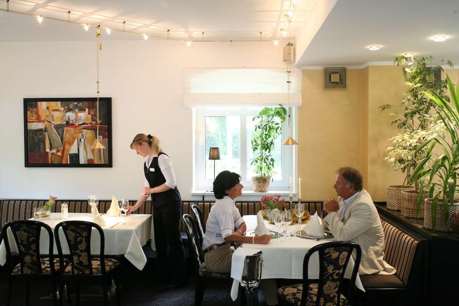 Ringhotel Villa Margarete Варен Ресторант снимка