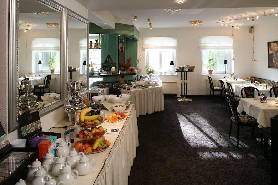 Ringhotel Villa Margarete Варен Ресторант снимка